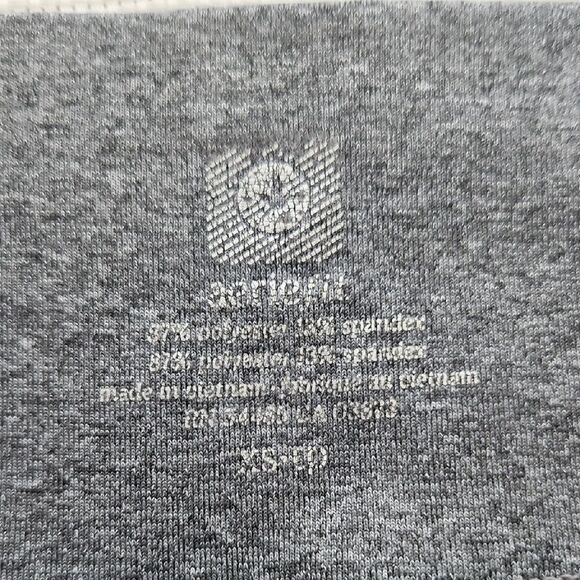 Gray Women's Cropped Leggings - Picture 2 of 16